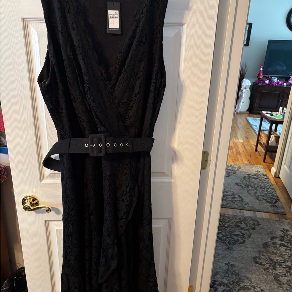 Elegant Black Lace Dress